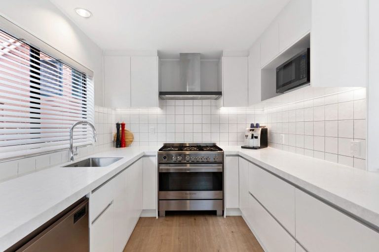 Photo of property in 64a Ripon Crescent, Meadowbank, Auckland, 1072