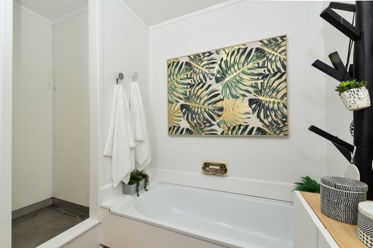 Photo of property in 290c Cambridge Road, Hillcrest, Hamilton, 3216