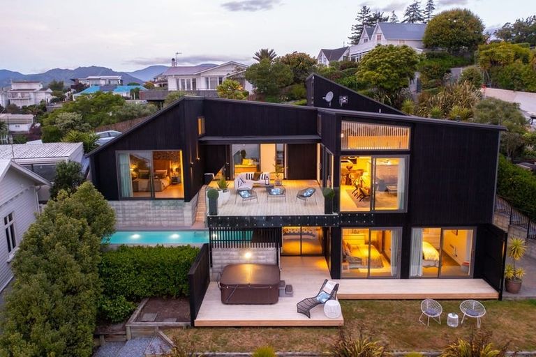 Photo of property in 5 Albert Road, Stepneyville, Nelson, 7010