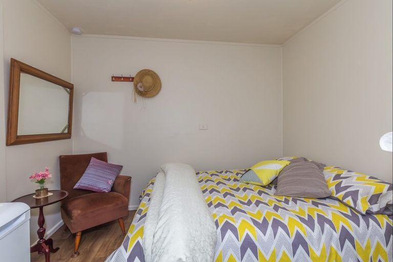 Photo of property in 10 Mahuri Street, Himatangi Beach, Foxton, 4891