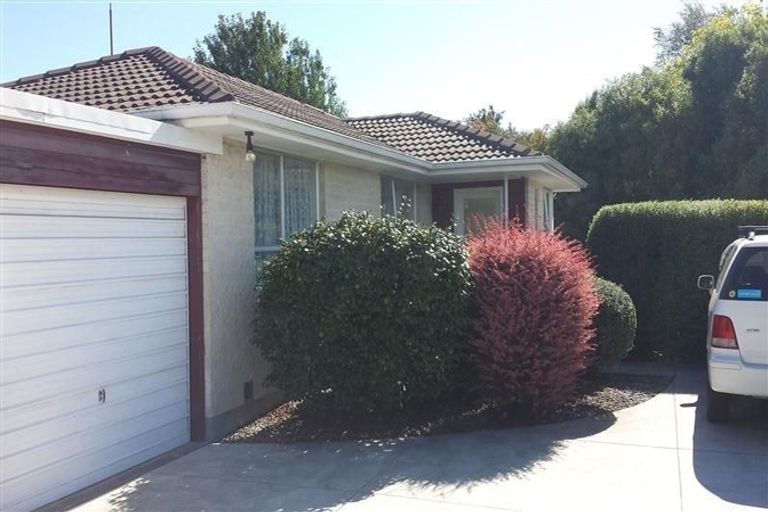 Photo of property in 2/27 Gardiners Road, Bishopdale, Christchurch, 8051
