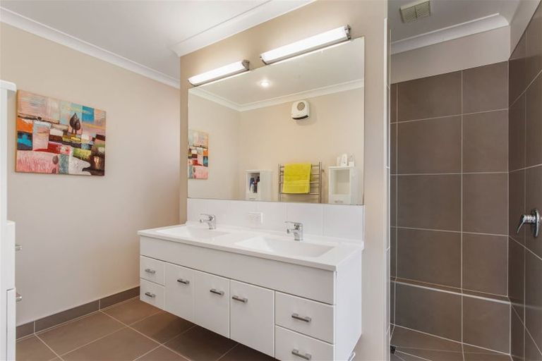 Photo of property in 51 Glen Oaks Drive, Northwood, Christchurch, 8051