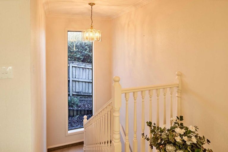 Photo of property in 11 Major Durie Place, Waikanae Beach, Waikanae, 5036