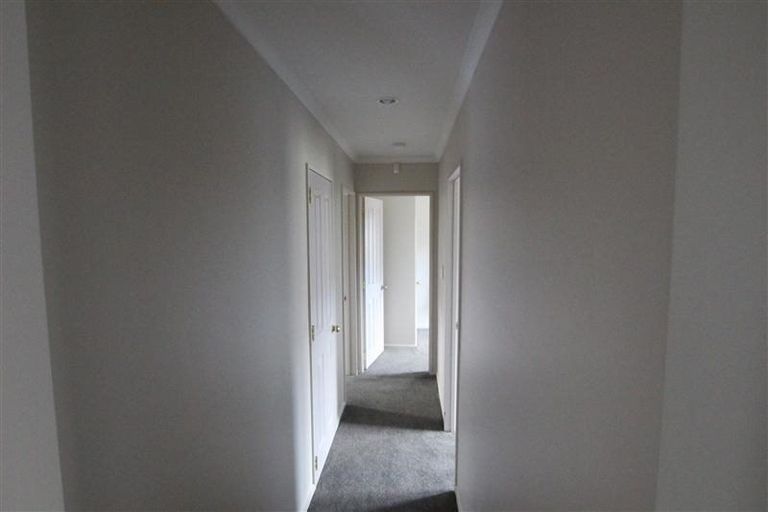 Photo of property in 94a Palmers Road, Clendon Park, Auckland, 2103