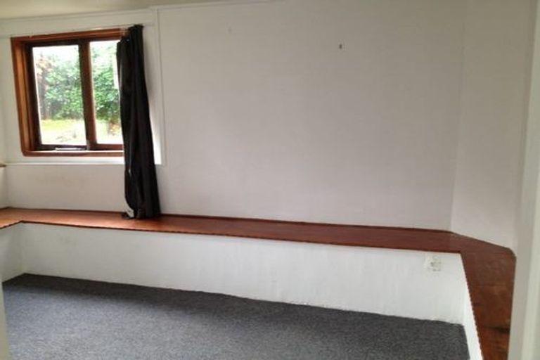 Photo of property in 7a Hawker Street, Mount Victoria, Wellington, 6011