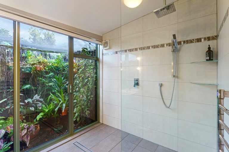 Photo of property in 31 Kapiti Lane, Otaki Beach, Otaki, 5512