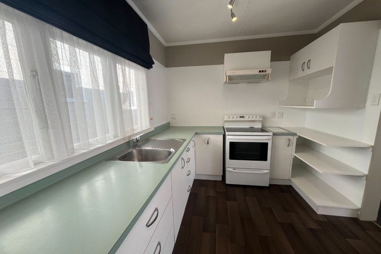 Photo of property in 4/16 Hereford Street, West End, Palmerston North, 4410