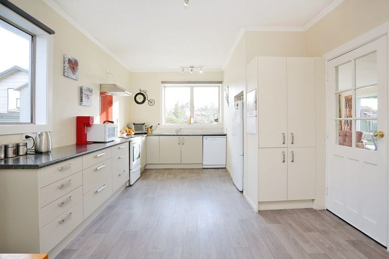 Photo of property in 24 Baird Street, Richmond, Invercargill, 9810