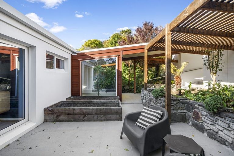 Photo of property in 7 Michael Avenue, Mount Pleasant, Christchurch, 8081