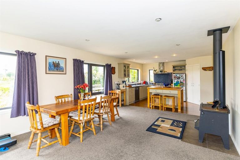 Photo of property in 21 Siegerts Road, Kimbell, Fairlie, 7987