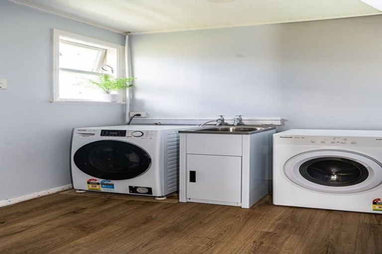 Photo of property in 26 Jillett Street, Titahi Bay, Porirua, 5022