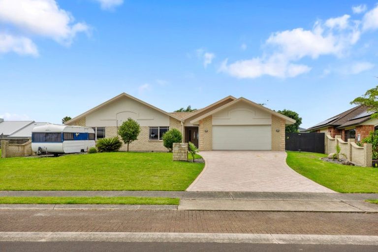 Photo of property in 19 Sovereign Drive, Papamoa Beach, Papamoa, 3118