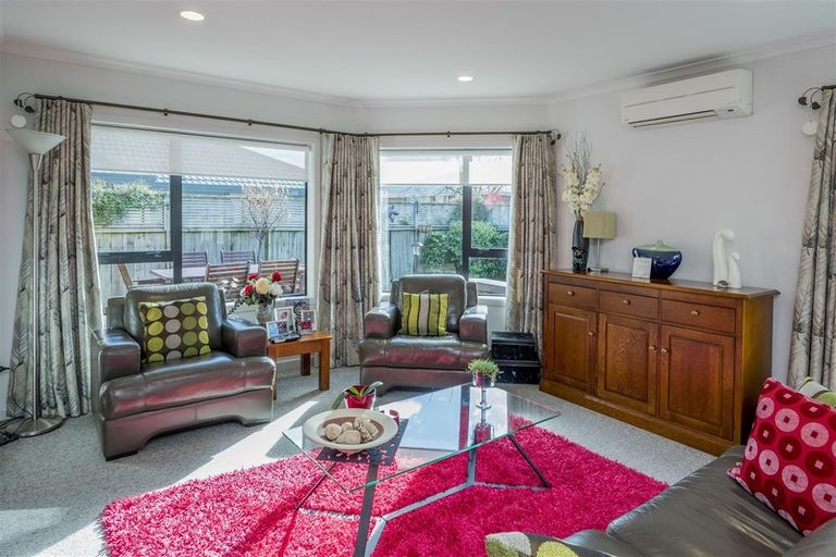 Photo of property in 23b Queenwood Road, Levin, 5510