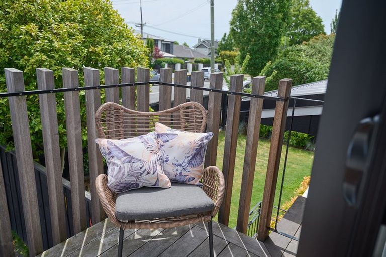 Photo of property in 2/484 Ilam Road, Bryndwr, Christchurch, 8052