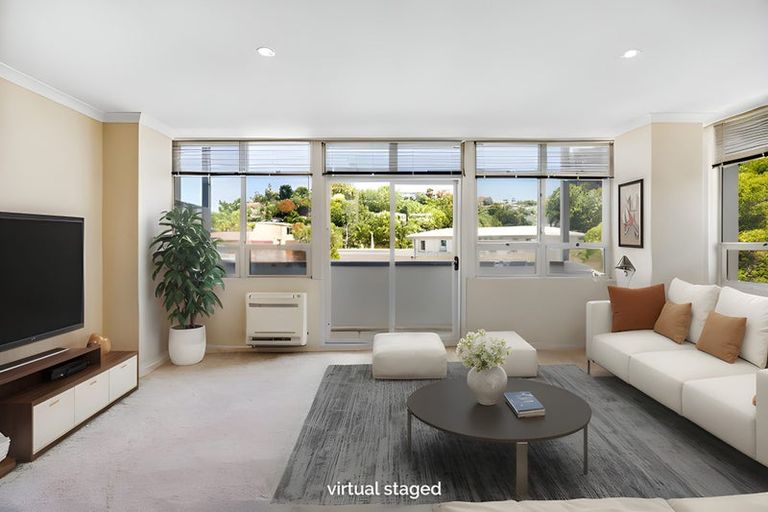 Photo of property in Mclean Towers, 3a/3 Shakespeare Road, Napier South, Napier, 4110