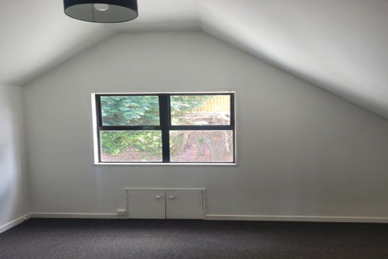 Photo of property in 6-8 Rolleston Street, Mount Cook, Wellington, 6021