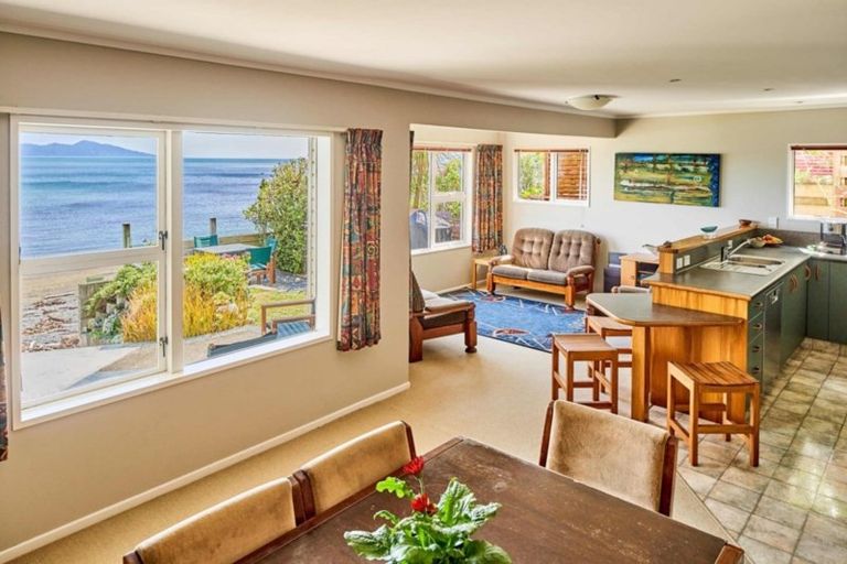 Photo of property in 48 Brendan Beach, Pukerua Bay, 5026