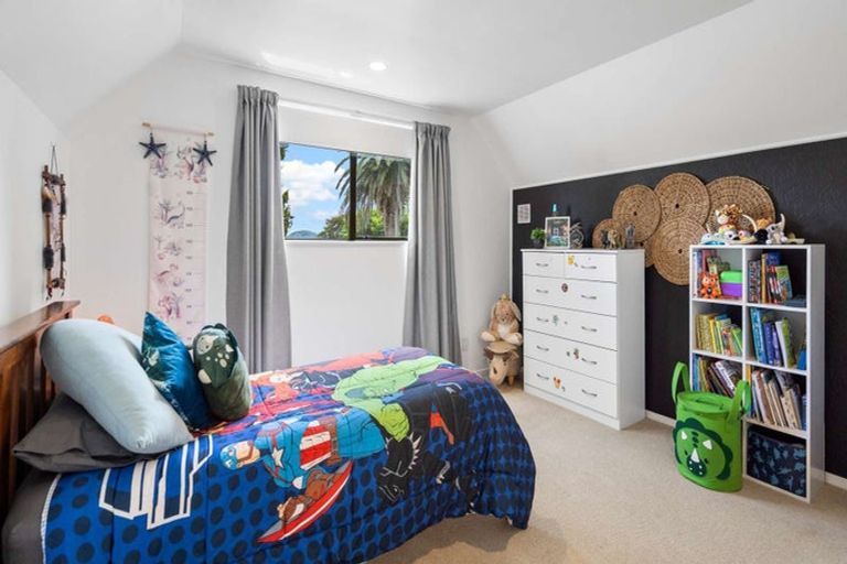 Photo of property in 1 Stonebridge Park Drive, Holdens Bay, Rotorua, 3010