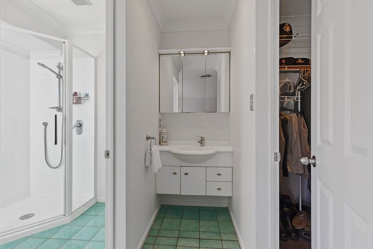 Photo of property in 54 Corinth Grove, Papamoa Beach, Papamoa, 3118