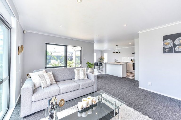 Photo of property in 13 Kamahi Street, Castlecliff, Whanganui, 4501