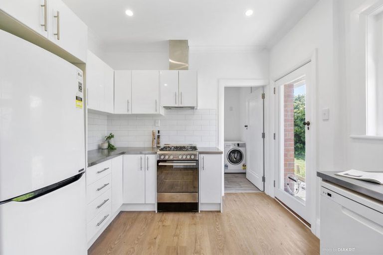 Photo of property in 24a Waipapa Road, Hataitai, Wellington, 6021