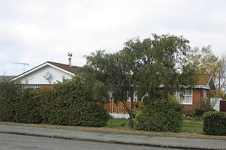 Photo of property in 5 Parsonage Road, Waimate, 7924