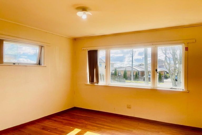 Photo of property in 4 Milton Road, Papatoetoe, Auckland, 2024
