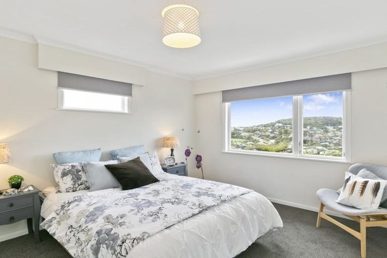 Photo of property in 54 Kandy Crescent, Ngaio, Wellington, 6035
