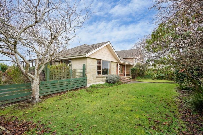 Photo of property in 74 Kildare View, Waikiwi, Invercargill, 9810