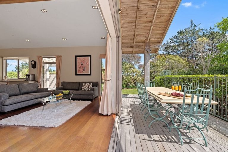 Photo of property in 225 Gills Road, Albany Heights, Auckland, 0632