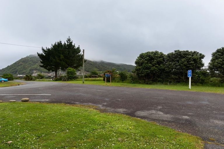 Photo of property in 166 Bright Street, Cobden, Greymouth, 7802