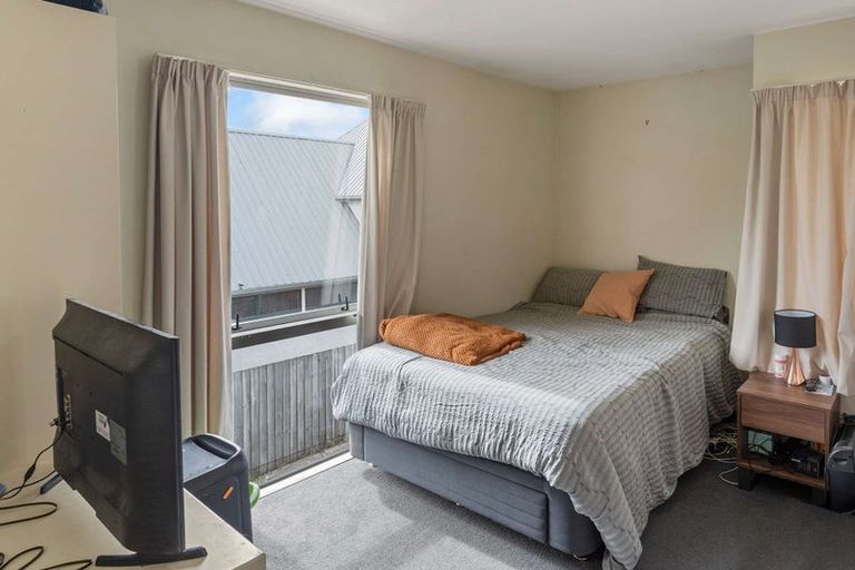 Photo of property in 108b Elizabeth Street, Riccarton, Christchurch, 8041