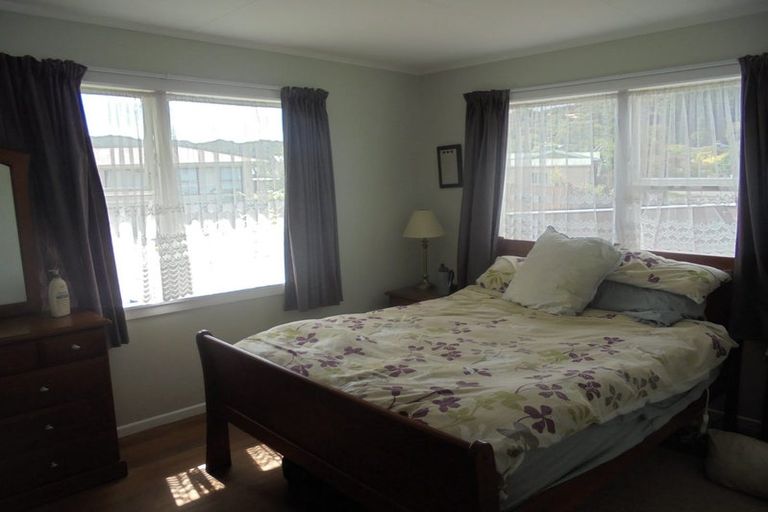 Photo of property in 6 Meremere Street, Wainuiomata, Lower Hutt, 5014