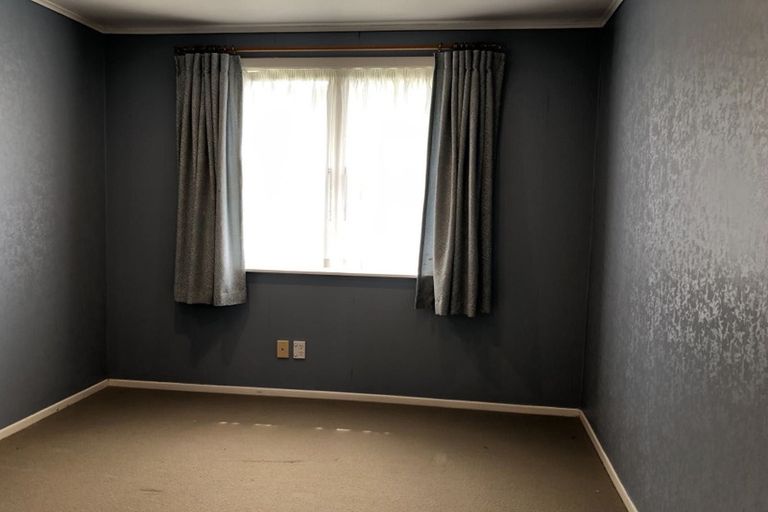 Photo of property in 17 Jamaica Place, Blockhouse Bay, Auckland, 0600