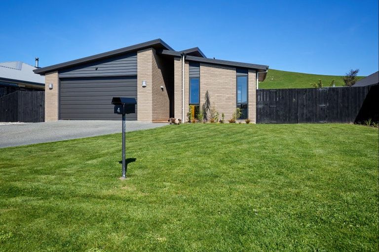 Photo of property in 4 Tauhou Place, Kaikoura, 7300