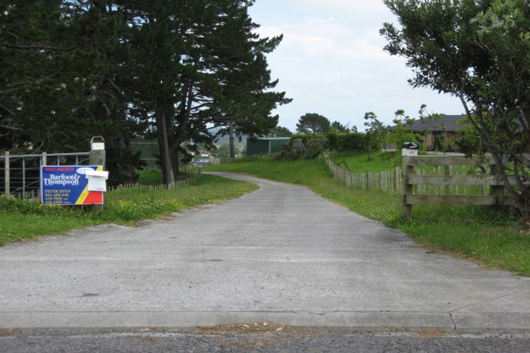 Photo of property in 45a Terry Smyth Drive, Kumeu, 0892