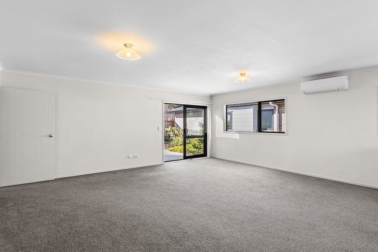 Photo of property in 5 West Street, Tuakau, 2121
