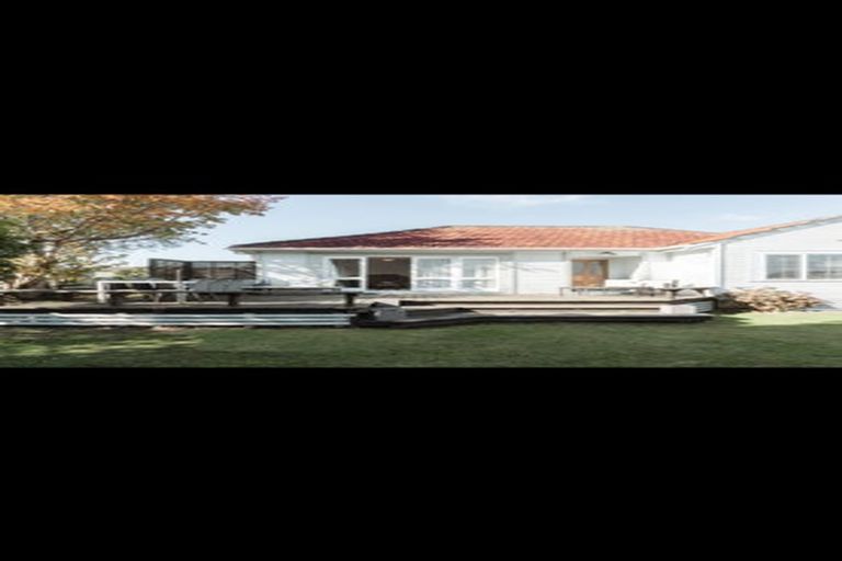 Photo of property in 1 Ngareta Road, Mourea, Rotorua, 3074