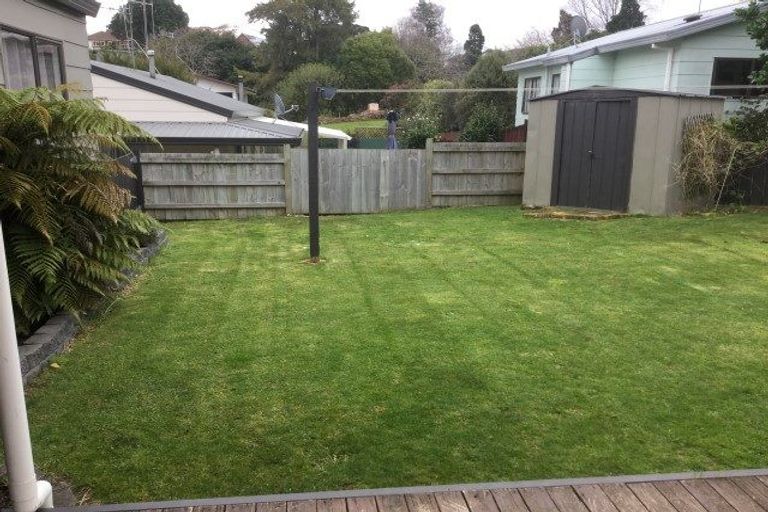 Photo of property in 1/12 Ferndown Close, Brookfield, Tauranga, 3110