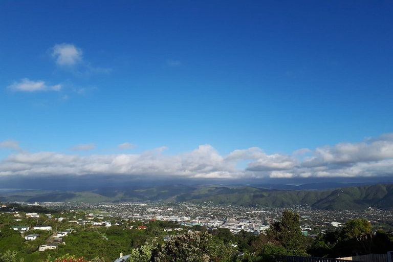 Photo of property in 1/59 Cypress Drive, Maungaraki, Lower Hutt, 5010