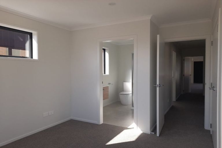 Photo of property in 3 Makomako Crescent, Wharewaka, Taupo, 3330