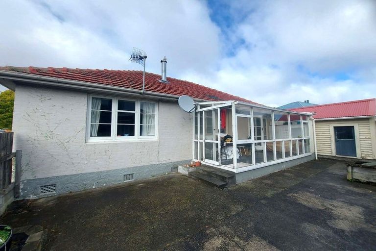 Photo of property in 11 Naenae Road, Naenae, Lower Hutt, 5011