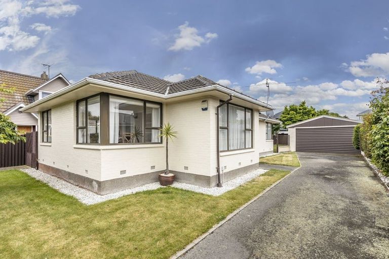 Photo of property in 23 Colman Avenue, Sockburn, Christchurch, 8042