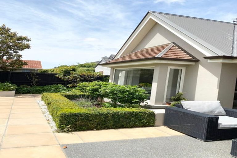 Photo of property in 25 Jane Deans Close, Riccarton, Christchurch, 8011