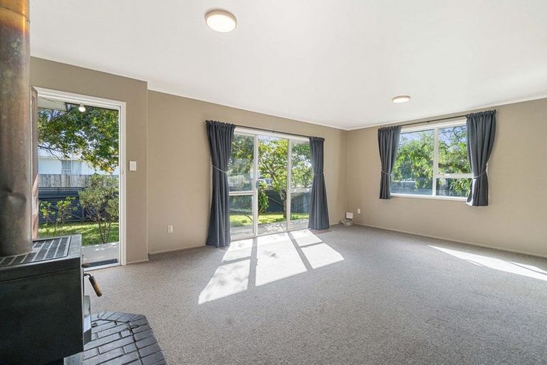 Photo of property in 25 Eversham Road, Mount Maunganui, 3116