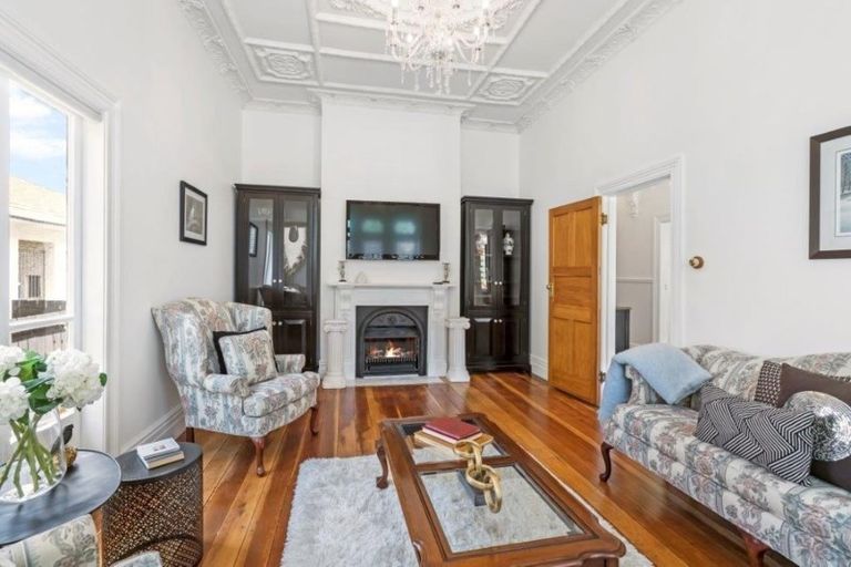Photo of property in 199 Balmoral Road, Mount Eden, Auckland, 1024