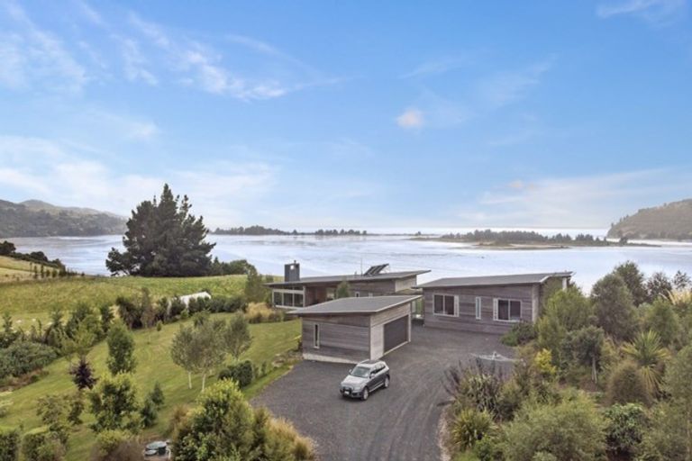 Photo of property in 4 Manse Road, Evansdale, Waitati, 9085