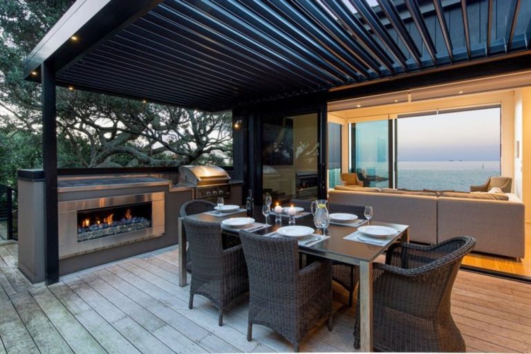 Photo of property in 33 Kitchener Road, Takapuna, Auckland, 0622