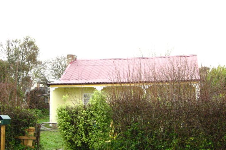 Photo of property in 2 Henry Street, Waikouaiti, 9510