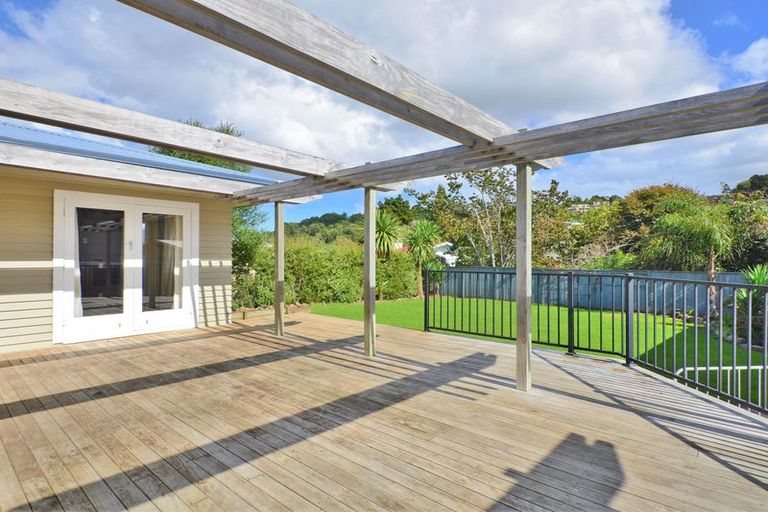 Photo of property in 16 Carr Street, Te Kamo, Whangarei, 0112